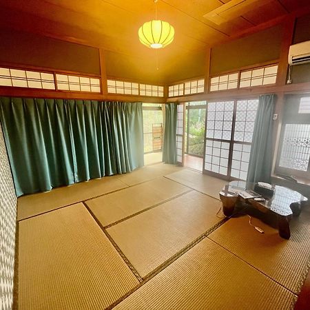 みやうら御殿 Apartment Imabari Railway Station Екстериор снимка